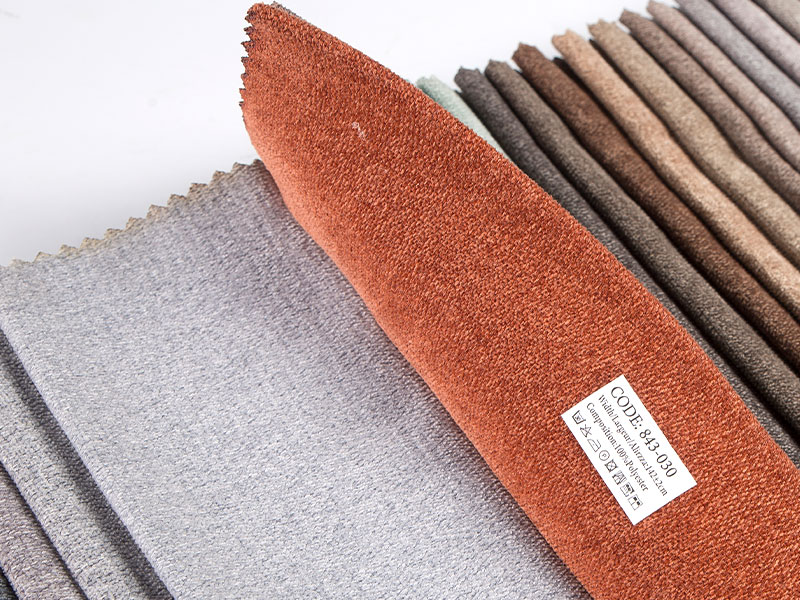 Fashionable Plain Chenille Fabric: Ideal for Home Textiles